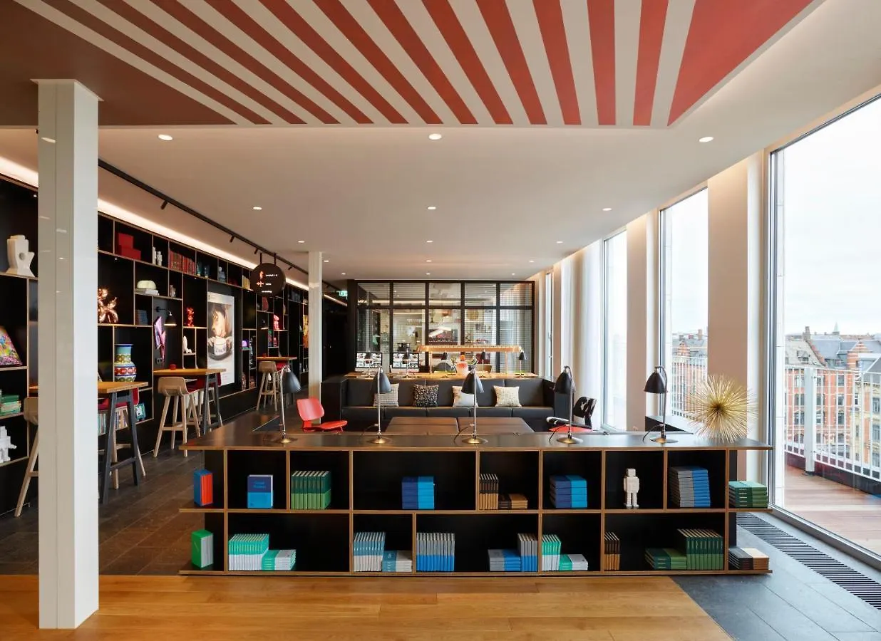 Citizenm Copenhagen Radhuspladsen Hotel