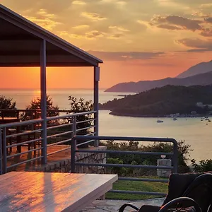 επισκεφθείτε το ξενοδοχείο