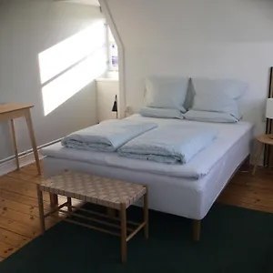 Two Quiet Appartement