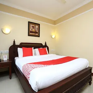 Oyo 2240 Krishna Regency Hotel Guruvayur