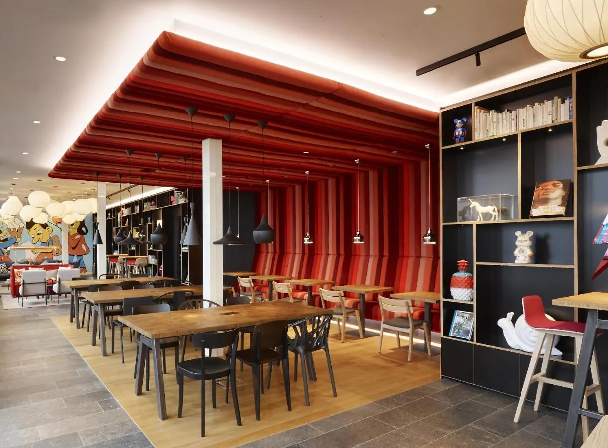 Citizenm Copenhagen Radhuspladsen Hotel 4*,  Denmark