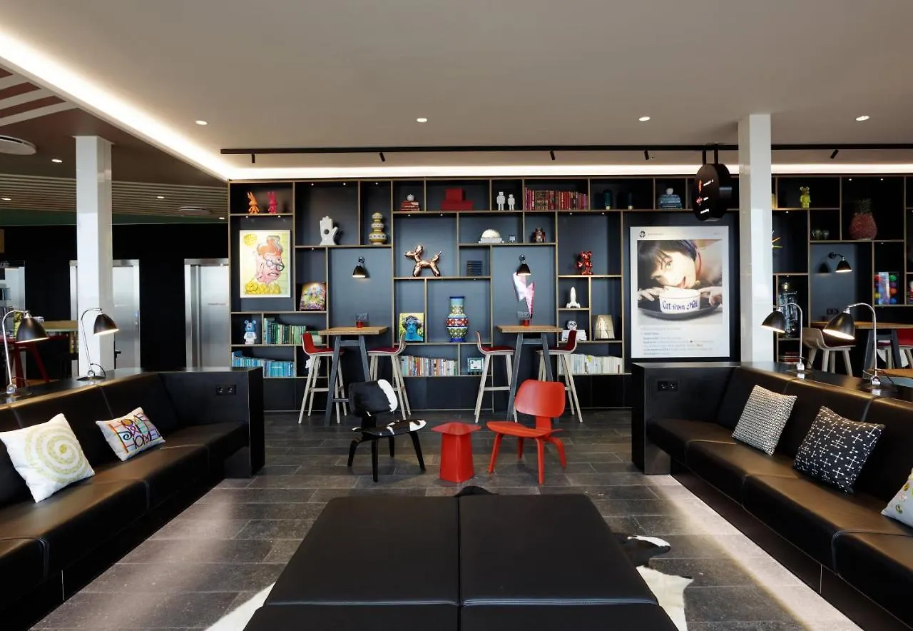 Citizenm Copenhagen Radhuspladsen Hotel